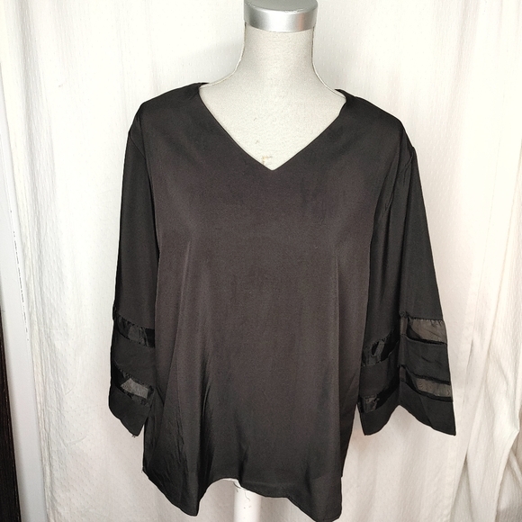 Mesh panel bell sleeve blouse size L/XL - Picture 7 of 10